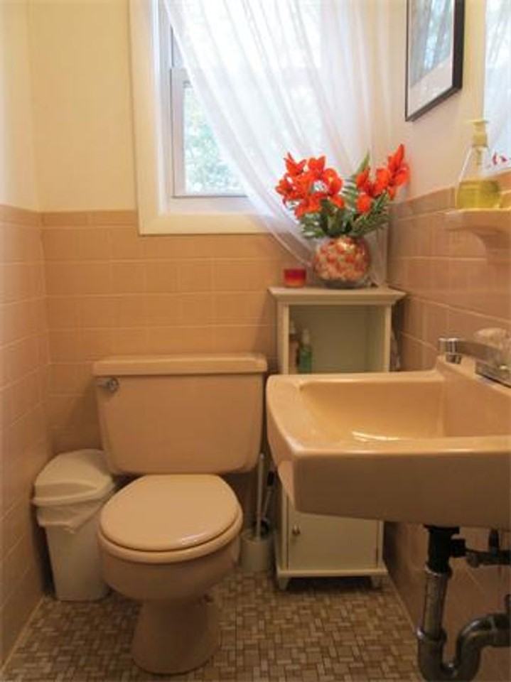 139 Gould St - Photo 6 of 11