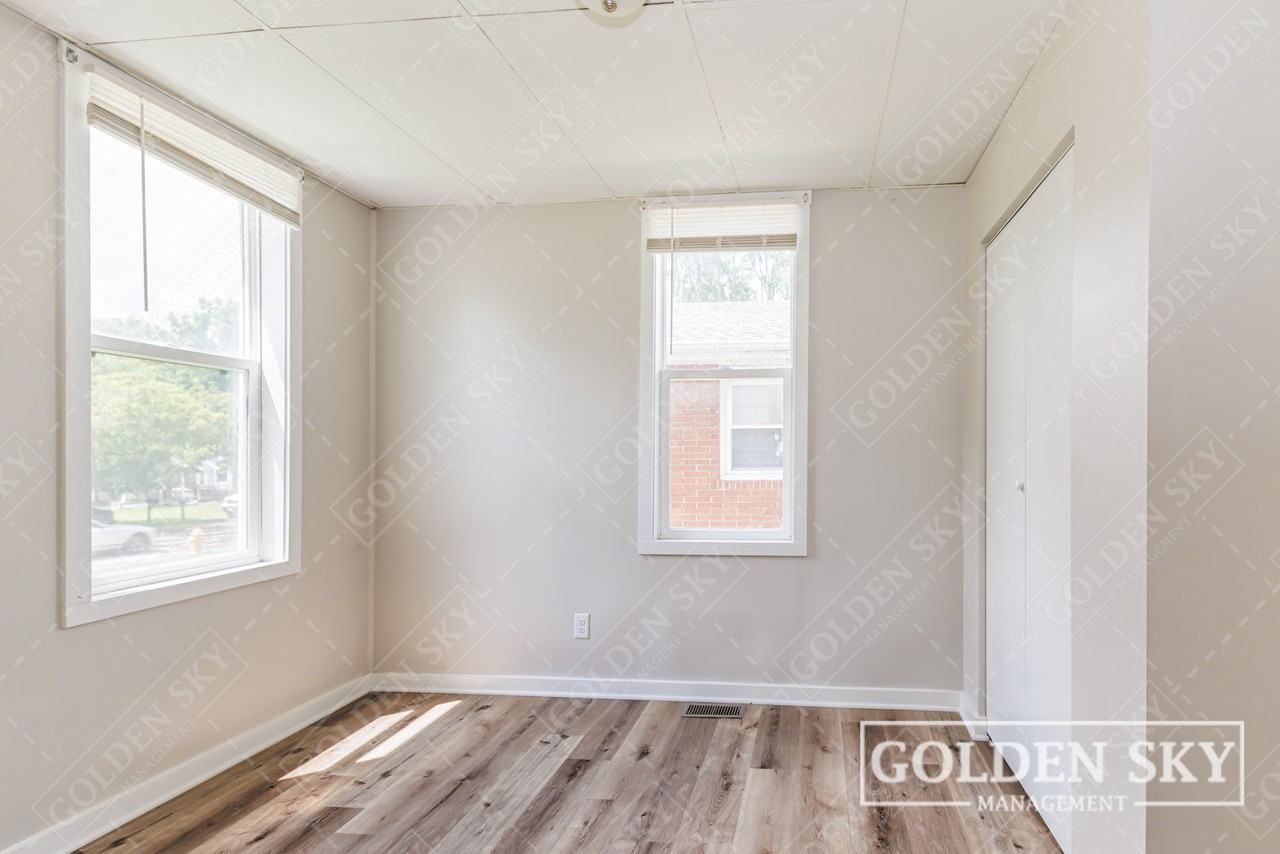 1720 S Gharkey St #1 - Photo 4 of 10