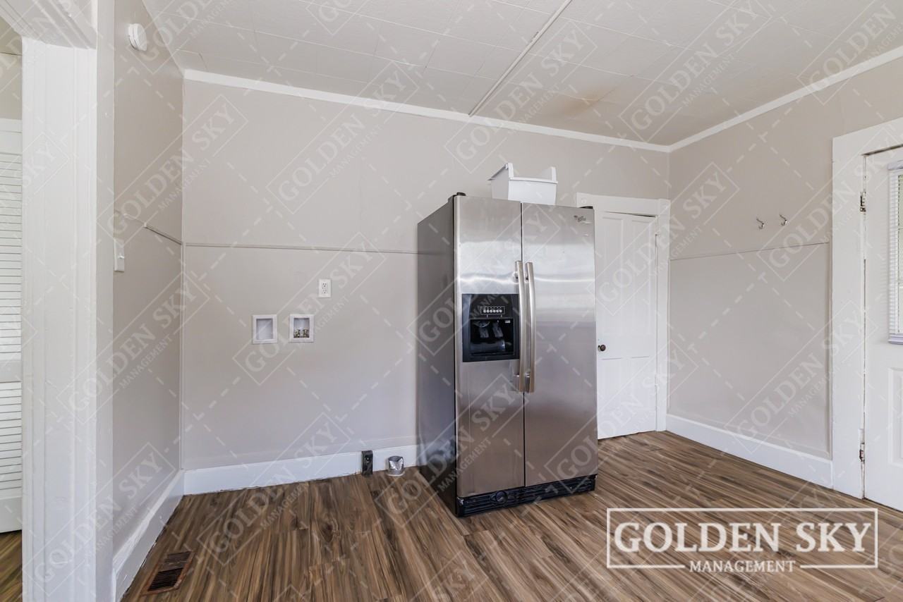 1720 S Gharkey St #1 - Photo 7 of 10