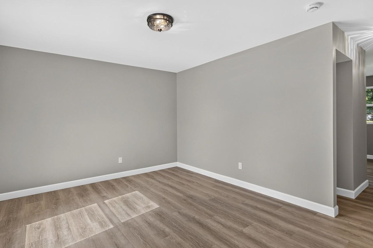 2209 Campus Dr #1 - Photo 2 of 18