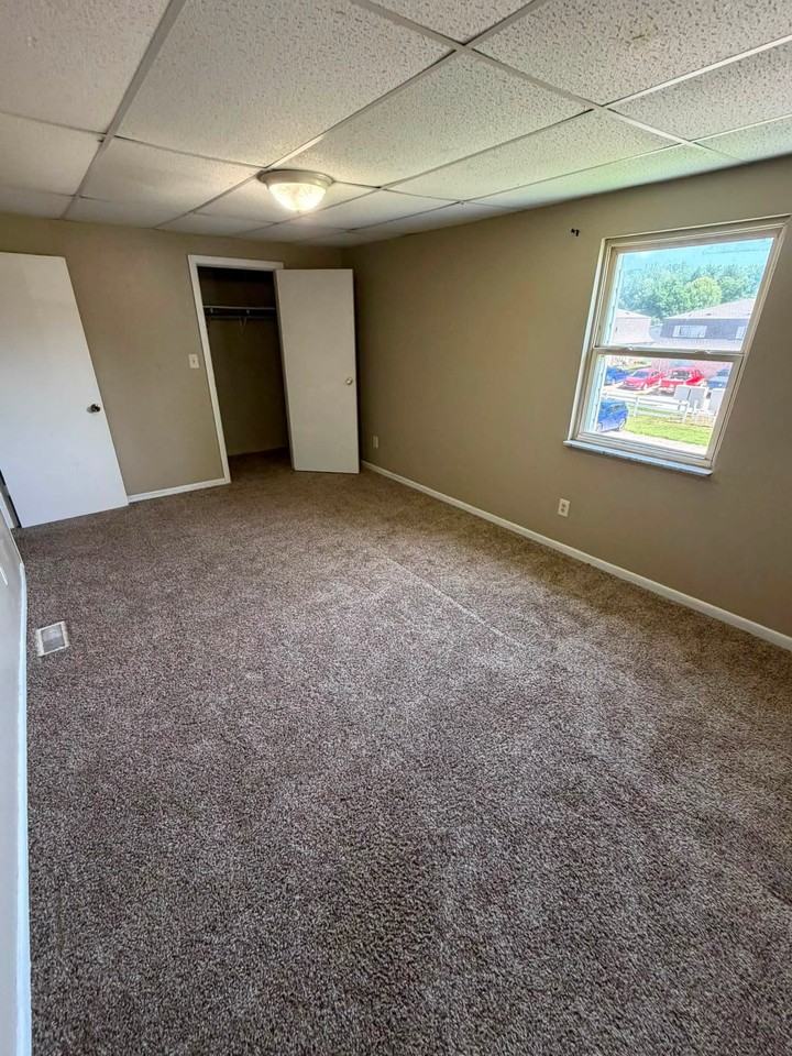 1805 Adams Ln #1 - Photo 3 of 9