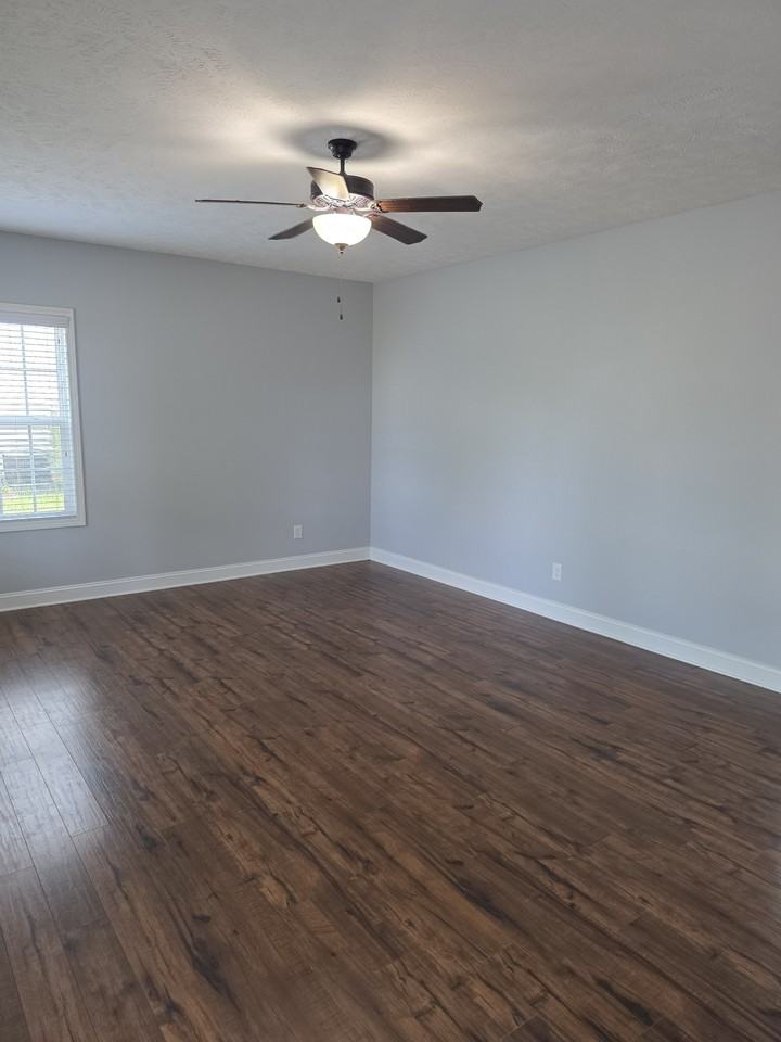 4016 Stretton Ave #1 - Photo 5 of 37
