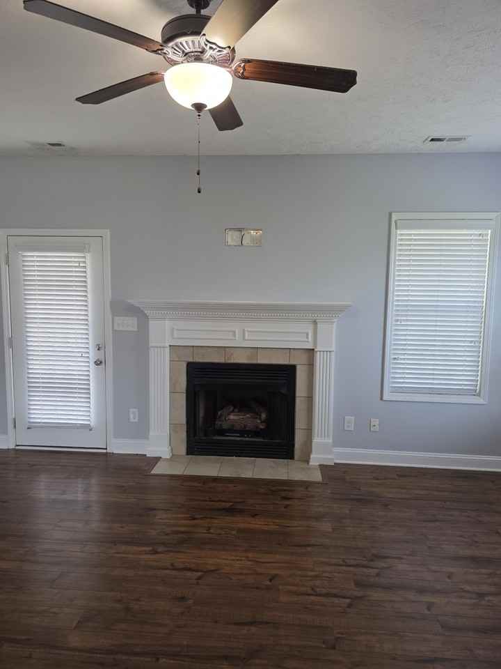 4016 Stretton Ave #1 - Photo 6 of 37