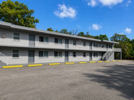 featured image of 1761 Fowler St
