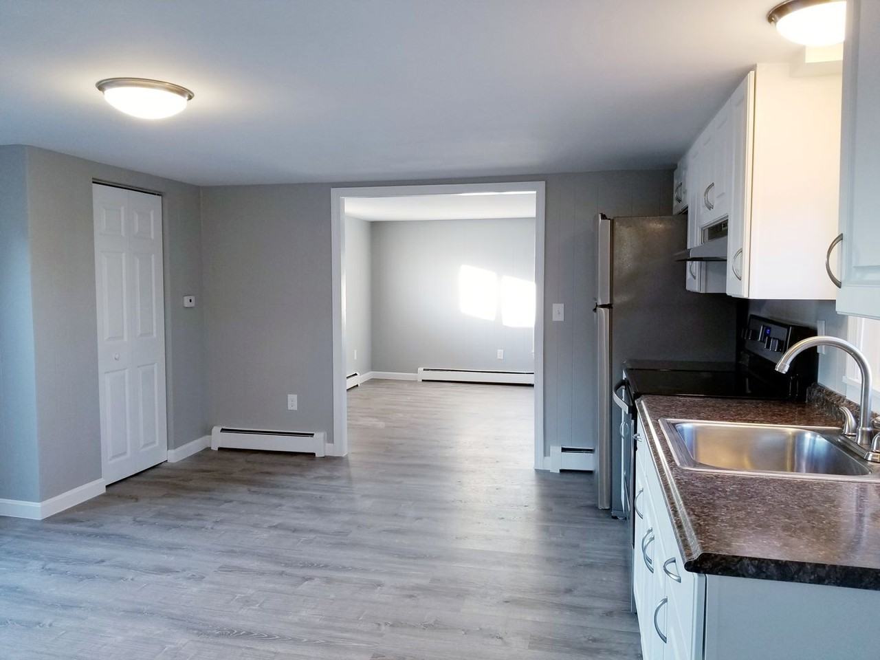 64 South St - Photo 4 of 16