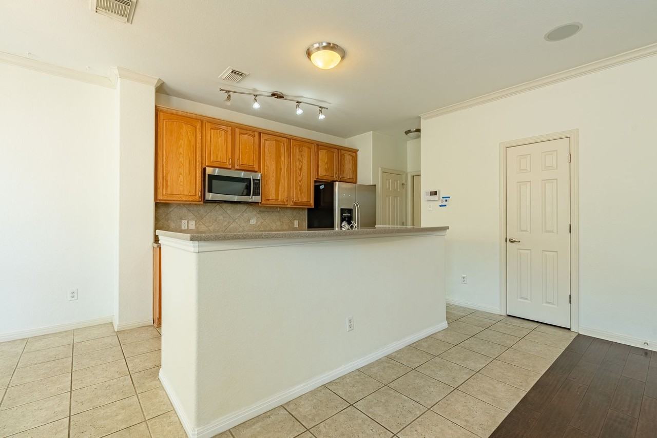 1101 E Parmer Ln #121 - Photo 7 of 19