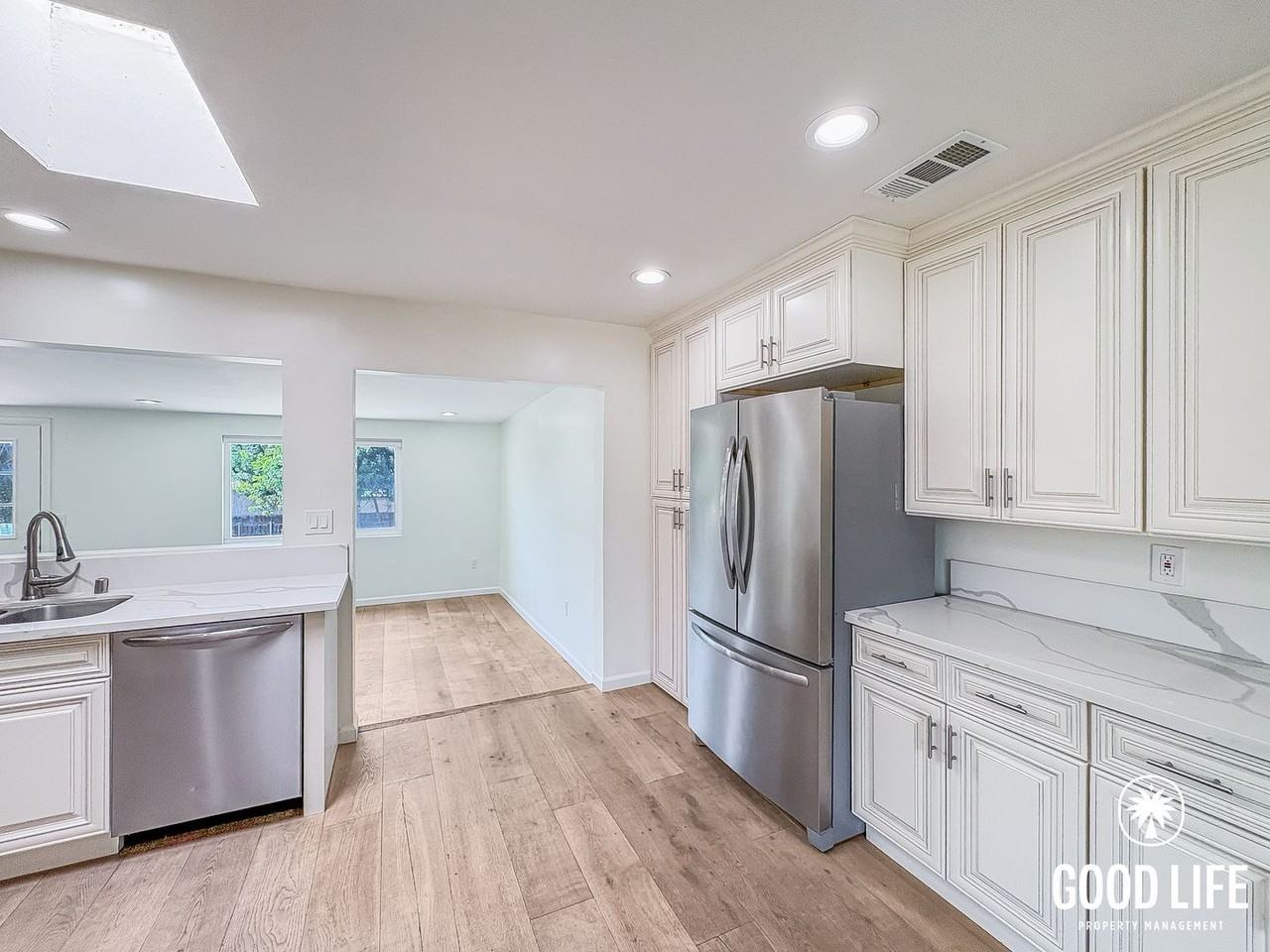 579 Gold Dr - Photo 7 of 26