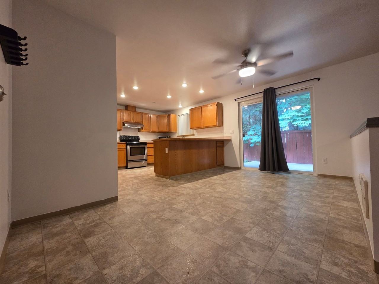 21835 Crest Ln Se - Photo 7 of 22