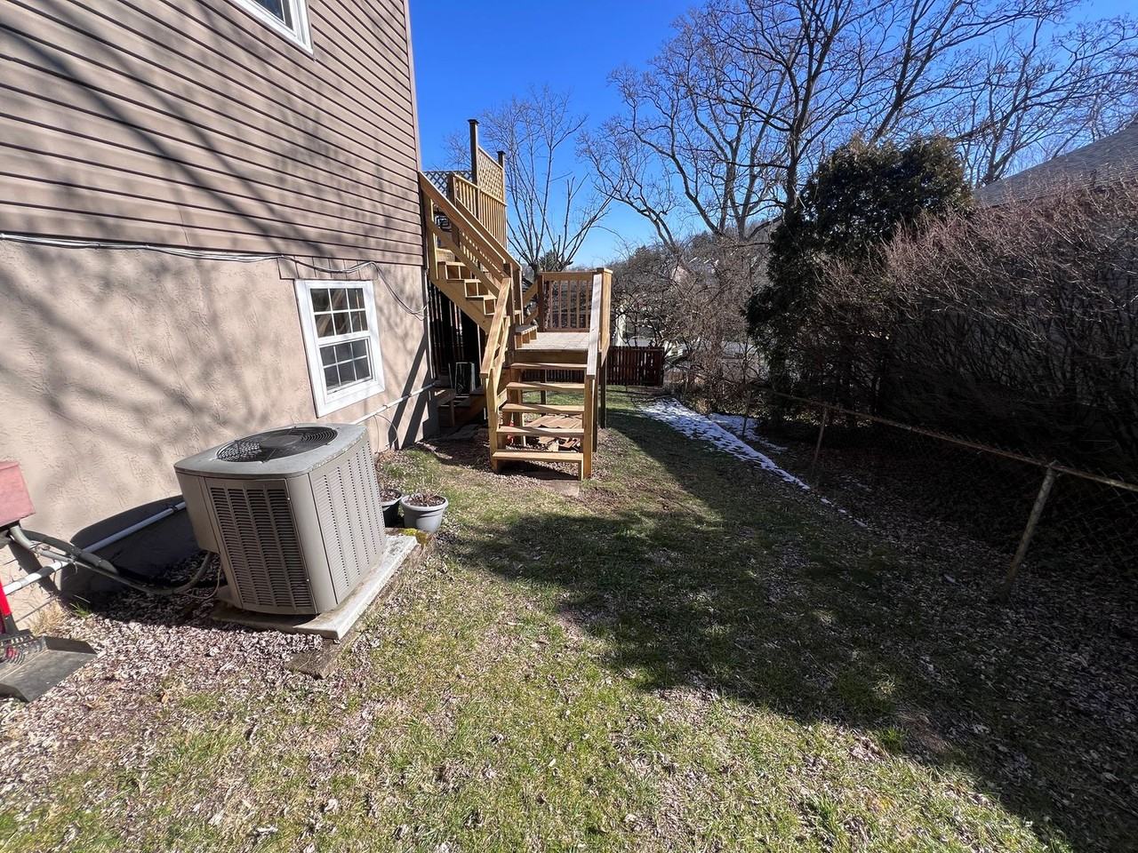 116 Ridgeley Rd - Photo 4 of 28