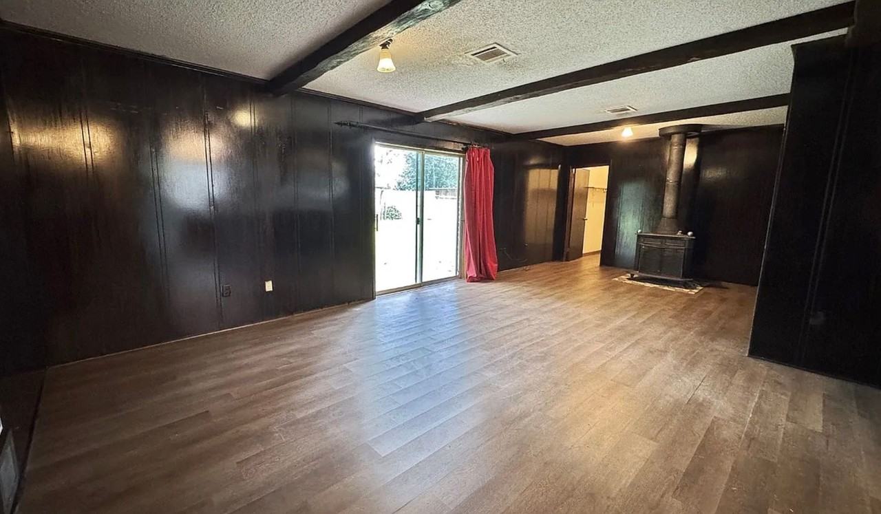 16 Willow Dr - Photo 4 of 13