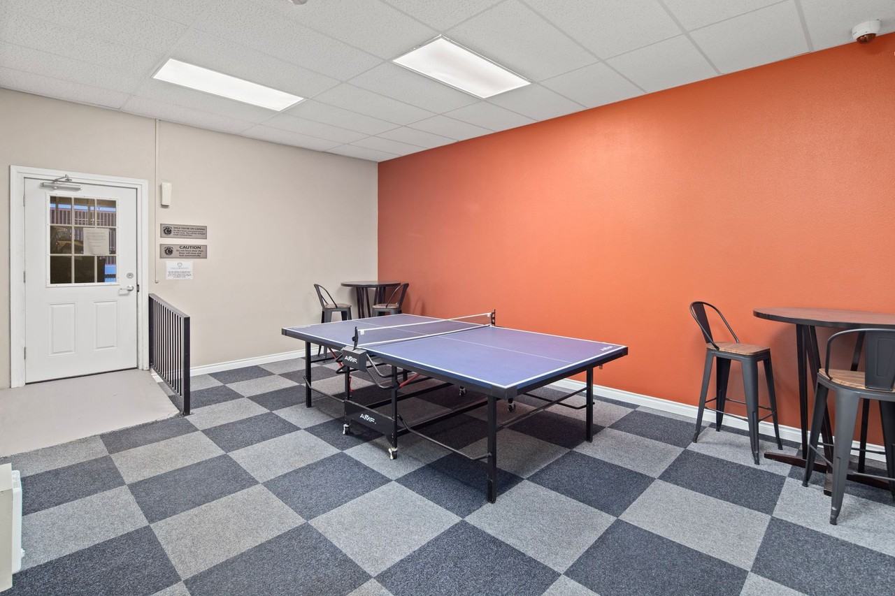 Cornelius Apartments - Photo 5 of 29