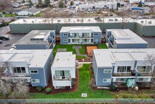 ONE MONTH FREE! Ironwood Greens | Studio, 1 & 2 Bedroom Apartments - Photo 1 of 1