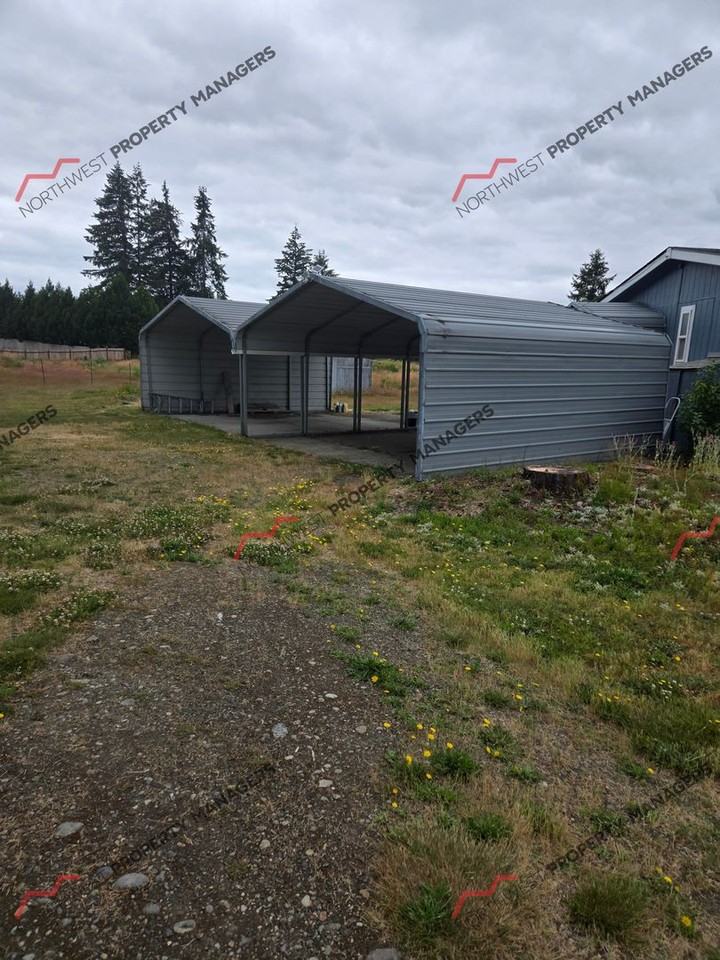 18415 Ivan St Sw - Photo 3 of 27