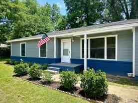 104 W Primrose Ln - Photo 1 of 1