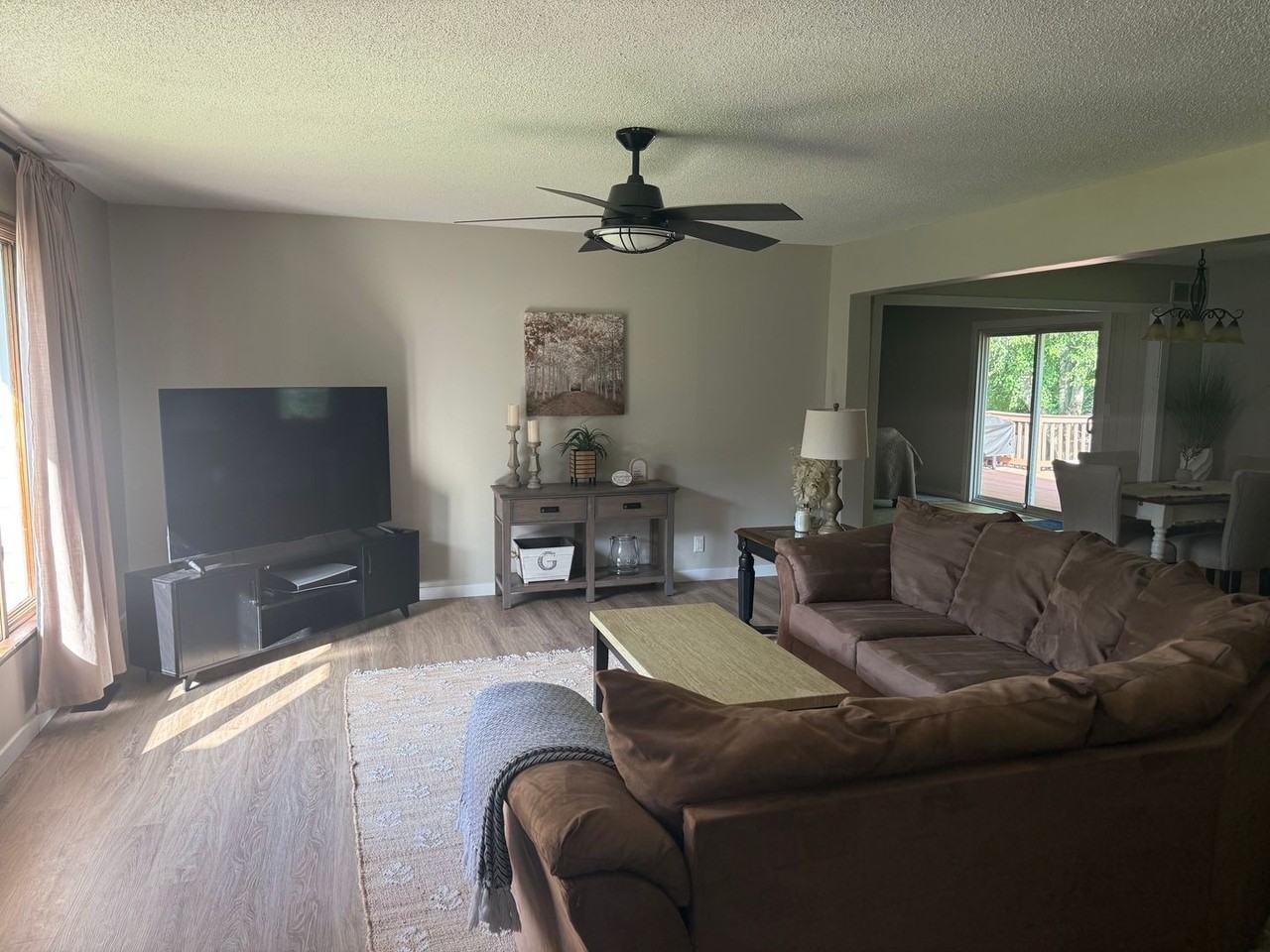 112 Cottonwood Dr - Photo 2 of 14
