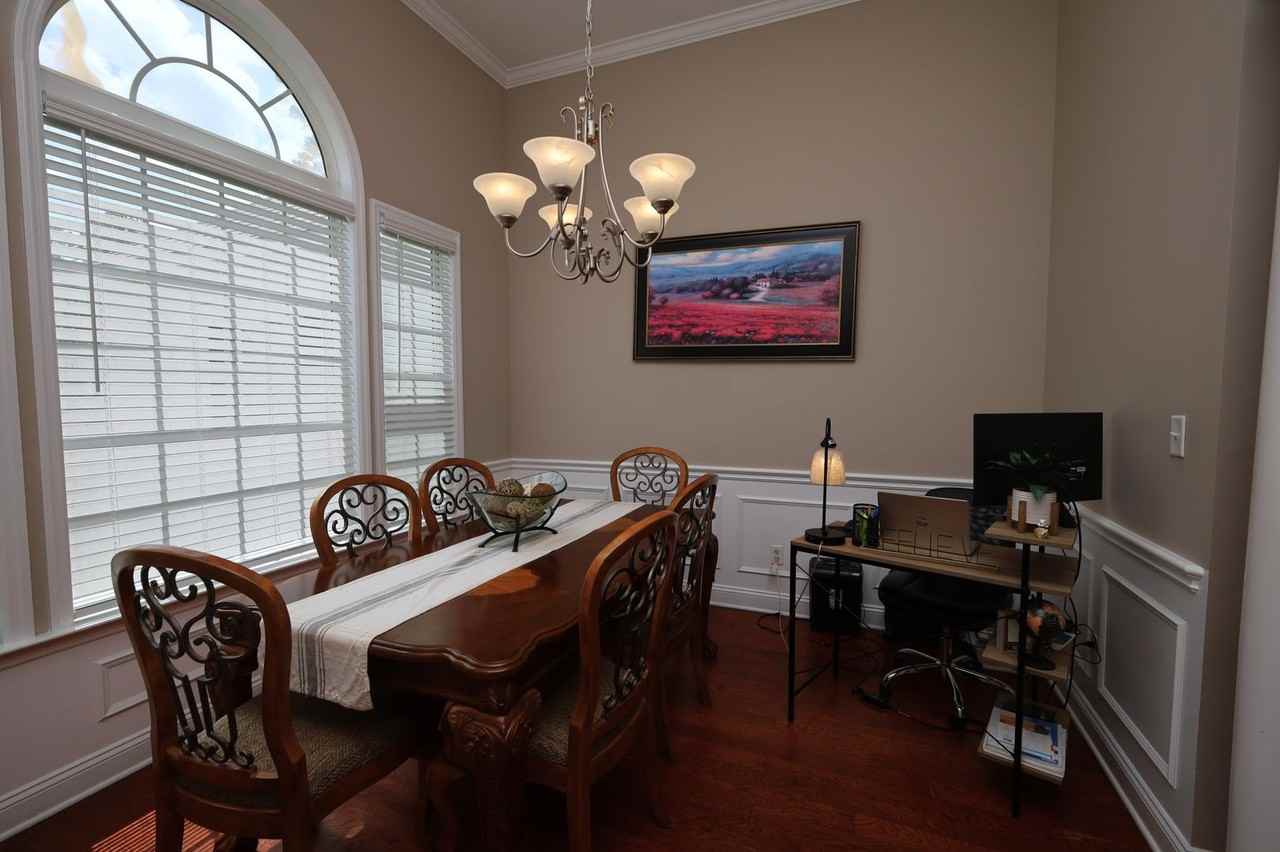 2401 Rankin Cir - Photo 3 of 16