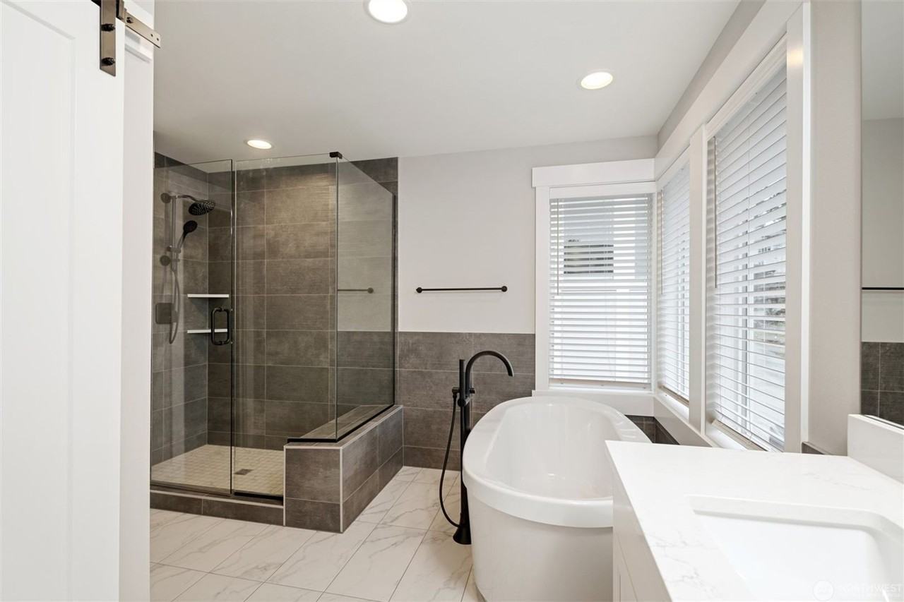 7585 S 130th Pl - Photo 6 of 22