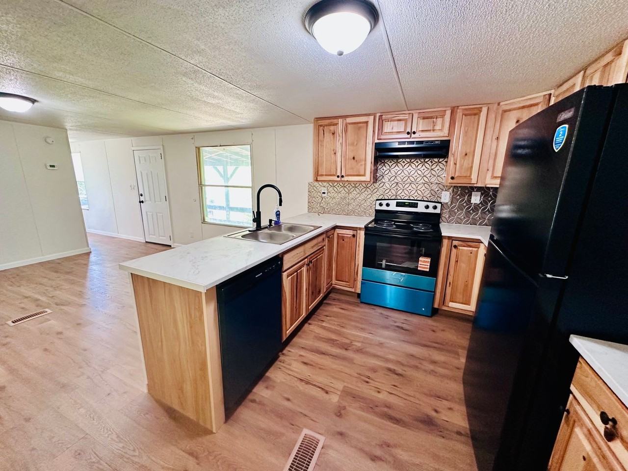 115 Eller Farm Dr - Photo 3 of 19