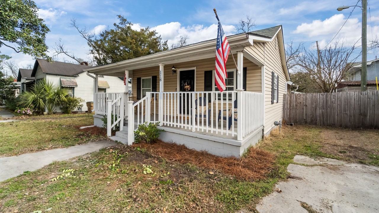 118 S Coastal Hwy - Photo 3 of 30