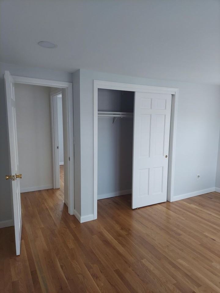 435 Main St - Photo 6 of 11