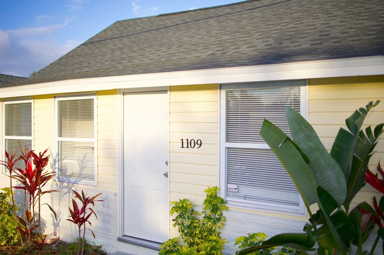 1109 Blanche B Littlejohn Trl - Photo 2 of 33