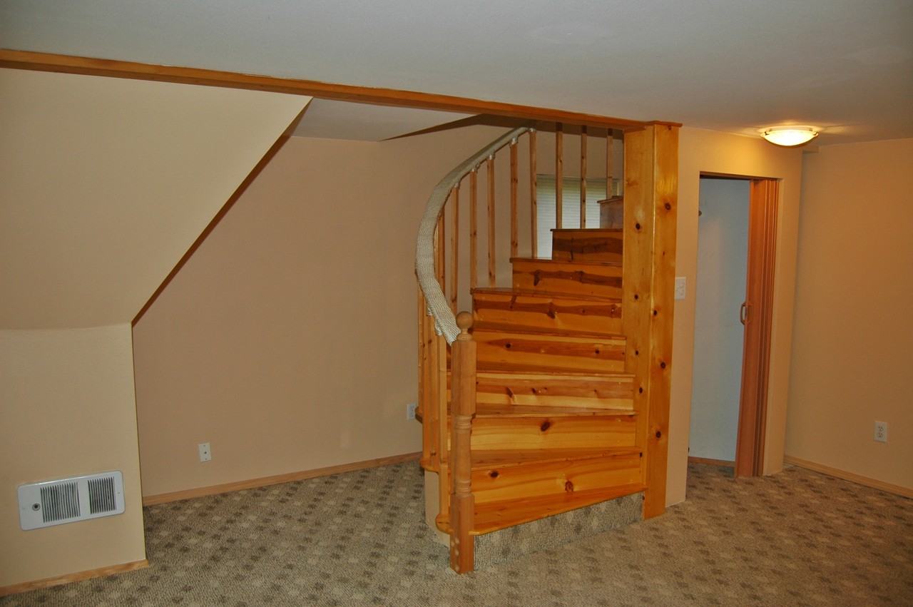 14916 105th Street Ct Nw #1 - Photo 4 of 6