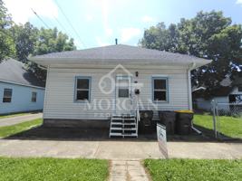 featured image of 511 E 7th St #1