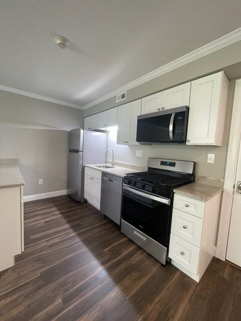 879 Bernon St #211 - Photo 2 of 18