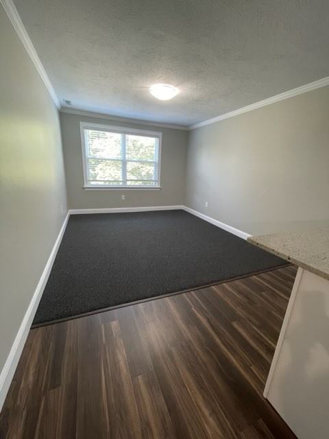 879 Bernon St #211 - Photo 4 of 18