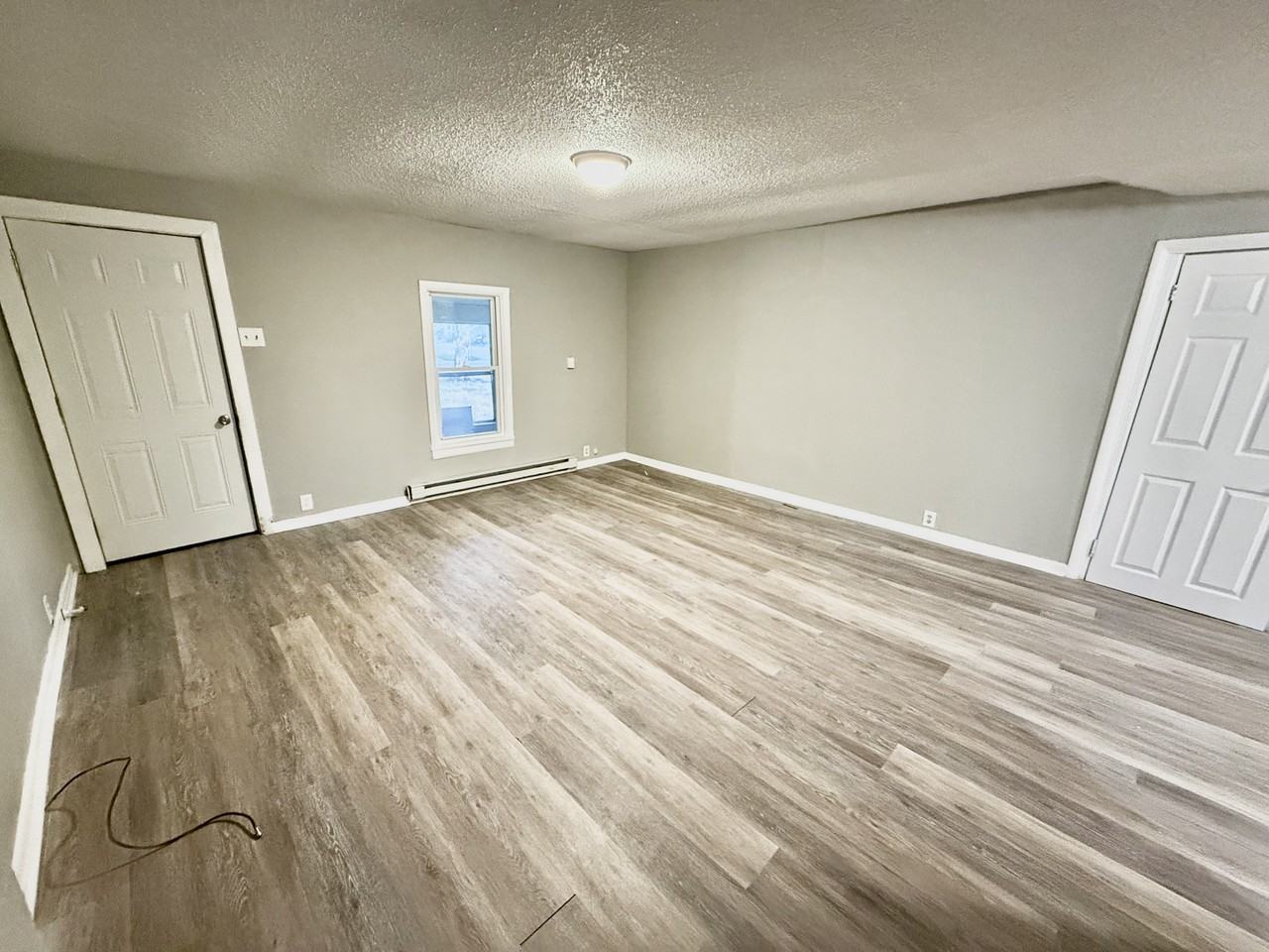 733 Dunnigan St #1 - Photo 3 of 10