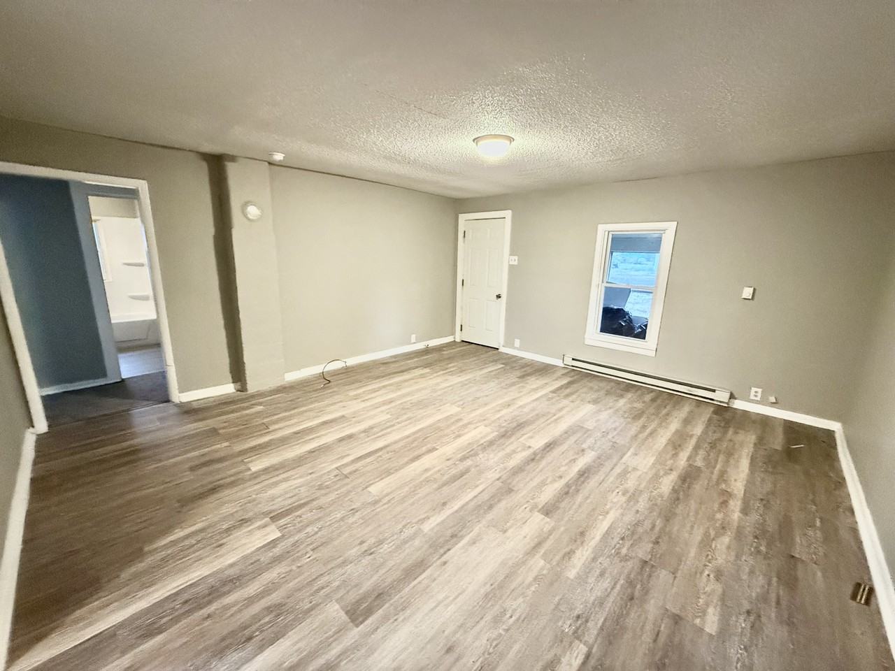 733 Dunnigan St #1 - Photo 6 of 10