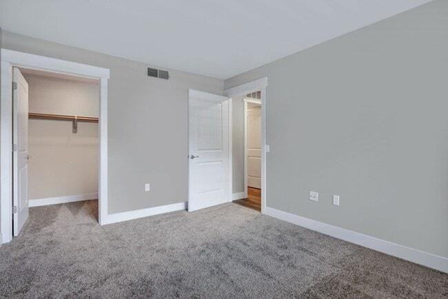 2205 Willow Tree Grv - Photo 6 of 50