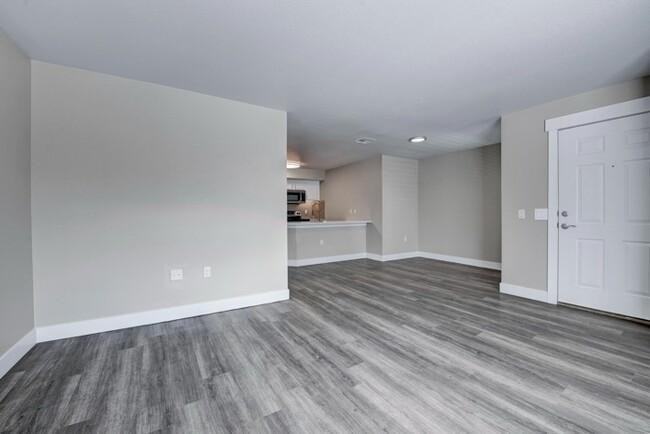 2205 Willow Tree Grv - Photo 2 of 50