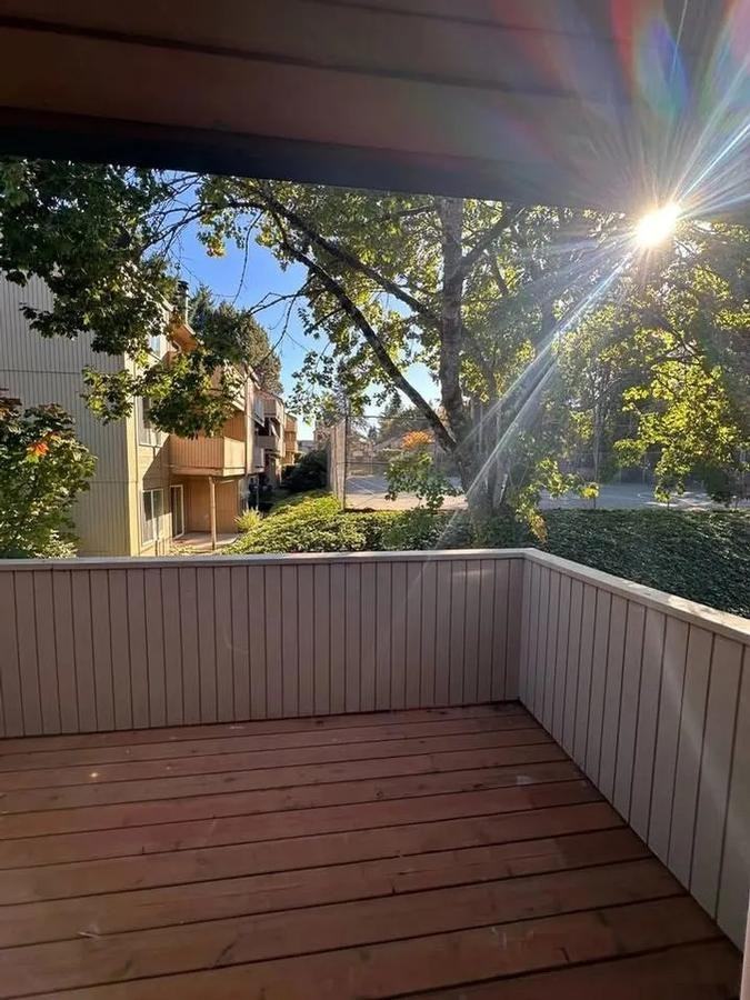 6685 Sw Sagert St - Photo 7 of 9