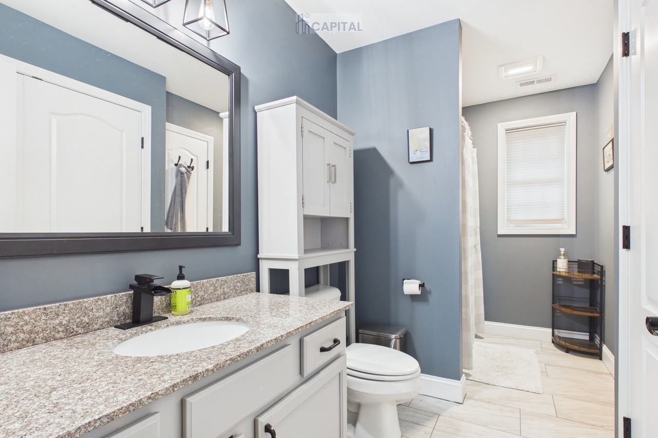 21 Otis St #1 - Photo 6 of 26