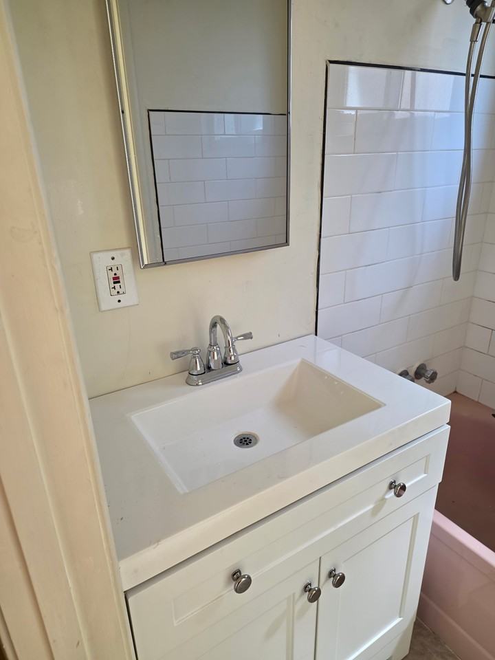 Humboldt Ave #2729D - Photo 2 of 6