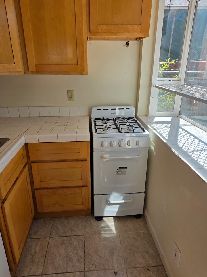 Humboldt Ave #2729D - Photo 4 of 6