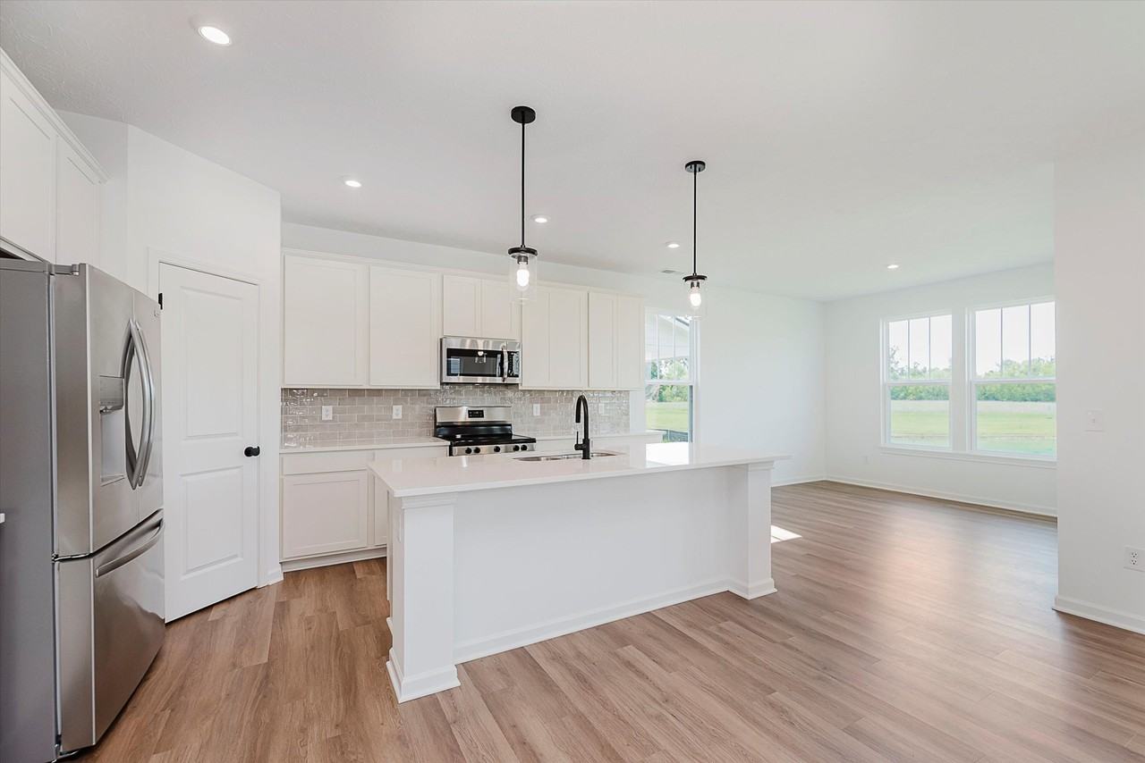 16043 Meadow Frost Ct #1 - Photo 7 of 27