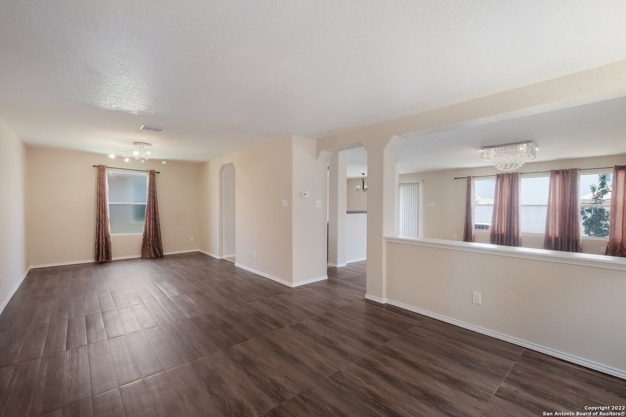 9214 Pacific Maple - Photo 5 of 16