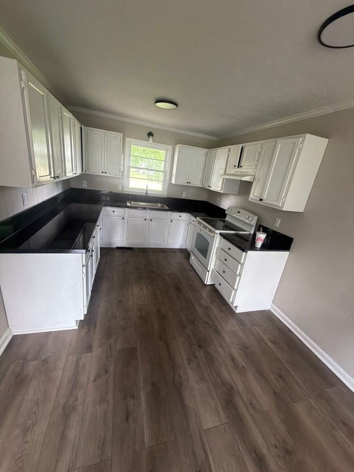 1228 Old Brighton Rd #A - Photo 5 of 24
