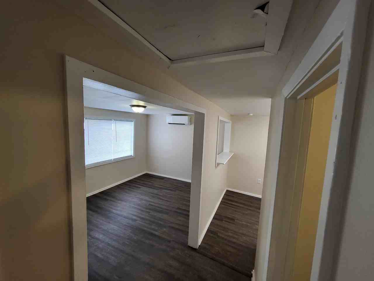 105 Baxter St #1 - Photo 5 of 22