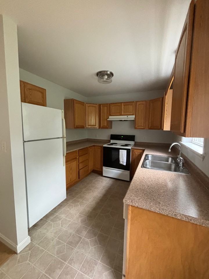 8 Husson Ave #1 - Photo 3 of 10