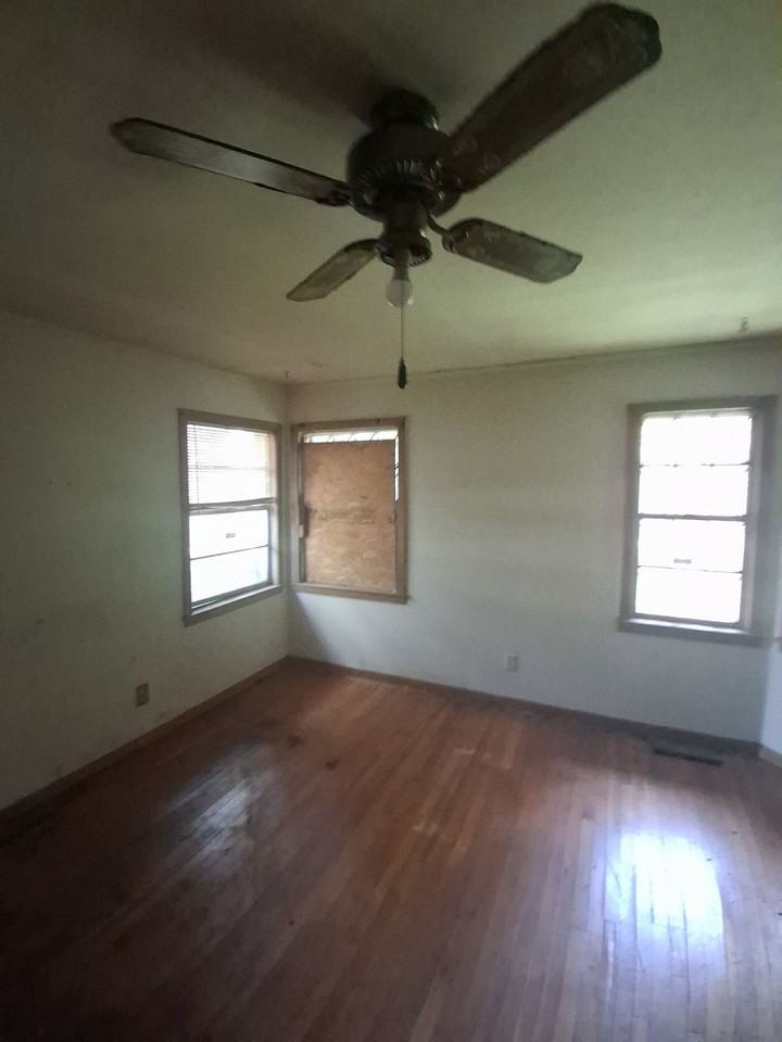 1405 Brinoy Dr #1 - Photo 4 of 18