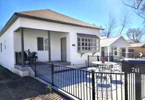 featured image of 741 Ruth St #1