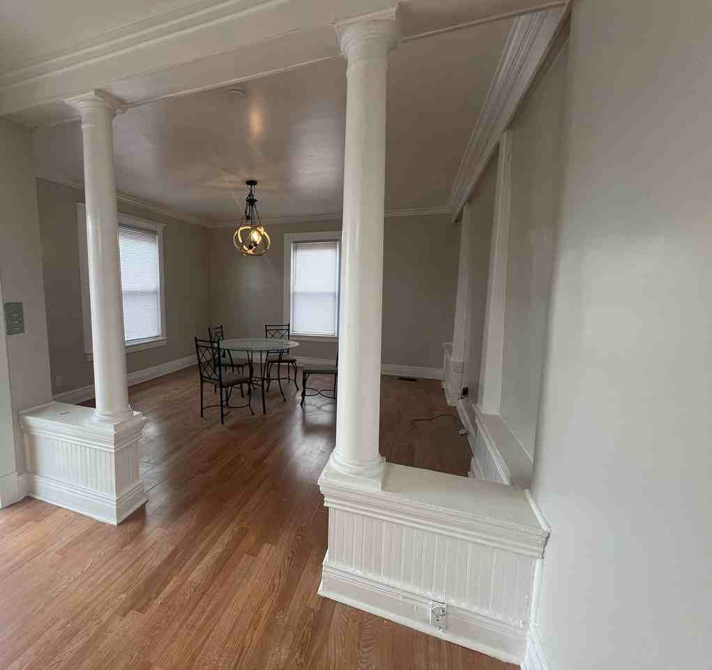 673 S 27th St #1 - Photo 6 of 14