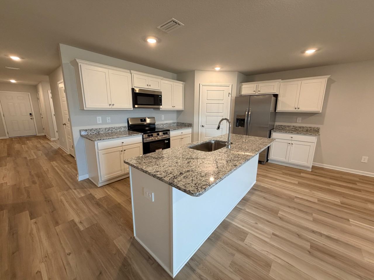 10511 Hopewell Loop #1 - Photo 4 of 24