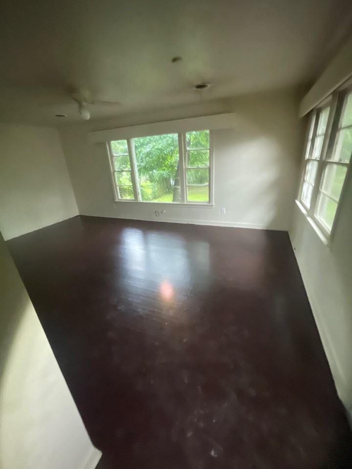 925 Oleander Ave #1 - Photo 6 of 25