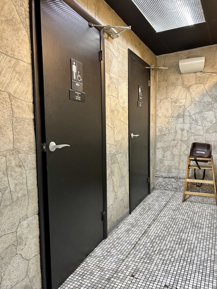 701 N Queen St #701 - Photo 4 of 10