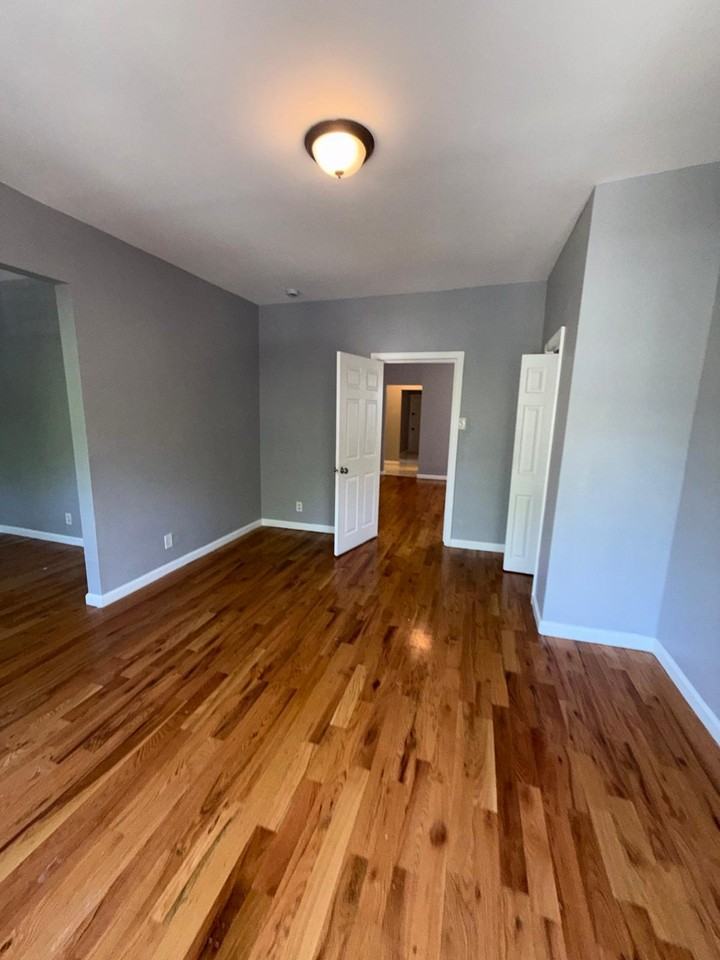 114 S 7th St #2 - Photo 5 of 12
