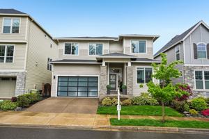 featured image of 12029 Nw Schall St #1